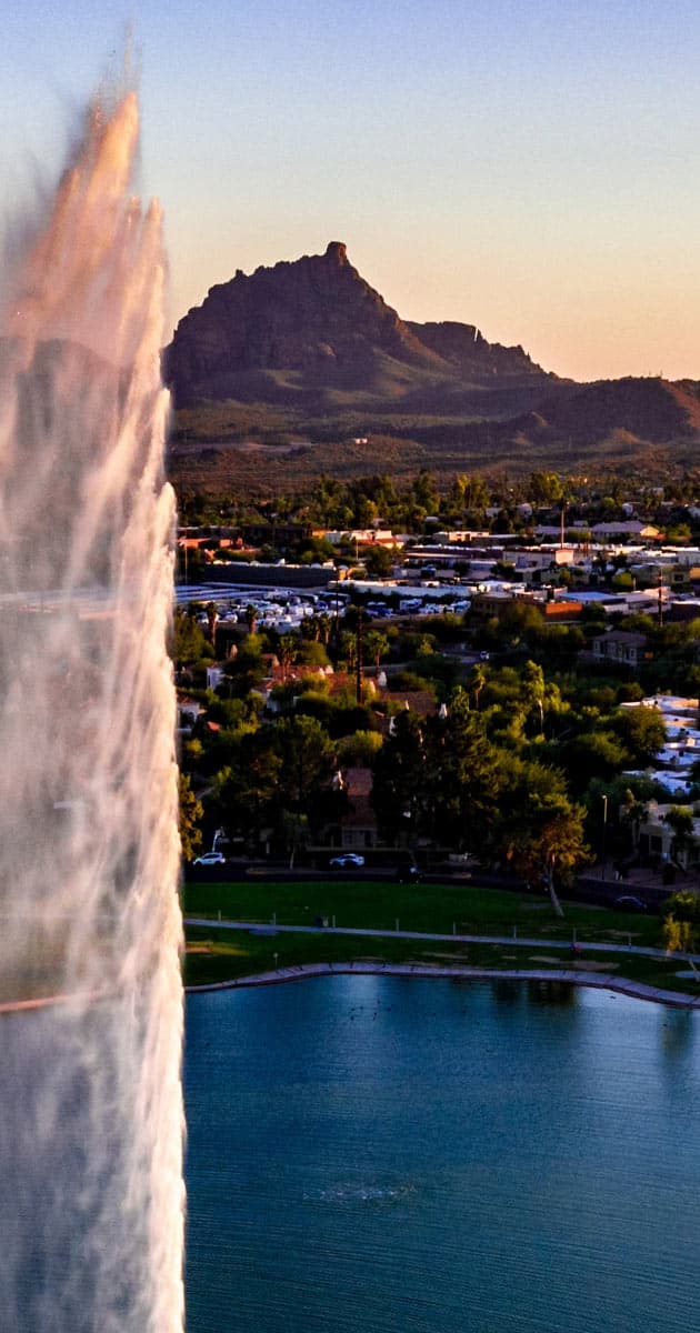 Fountain Hills fountain photo taken at dusk